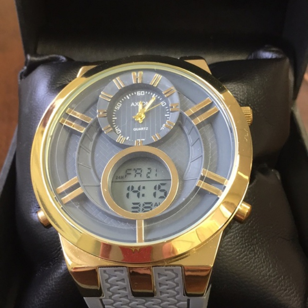 Axiom watch model number cr2025sr26sw